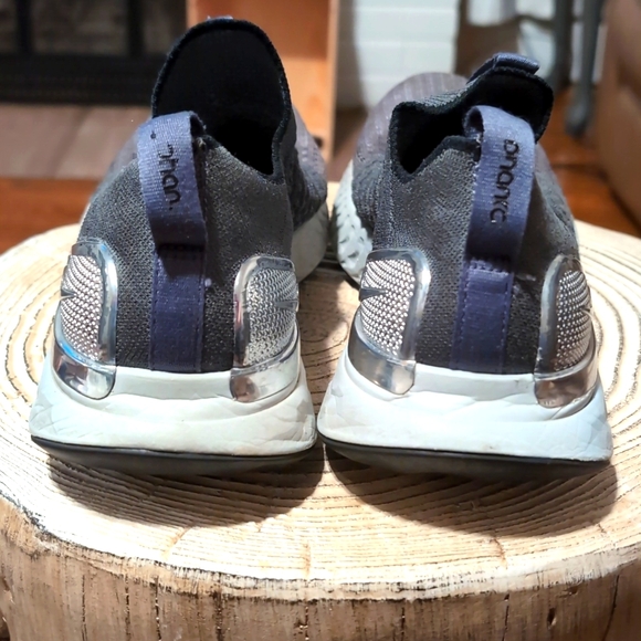 Nike React Phantom Run Flyknit 2 Iron Grey Silver US Men's 8.5 Women's 10.5 - Picture 5 of 10